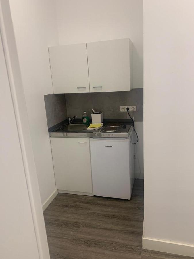 Godorfer Burg Monteuer Zimmer Wesseling Extérieur photo